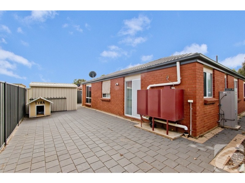 77 Lakeside Drive, Andrews Farm SA 5114