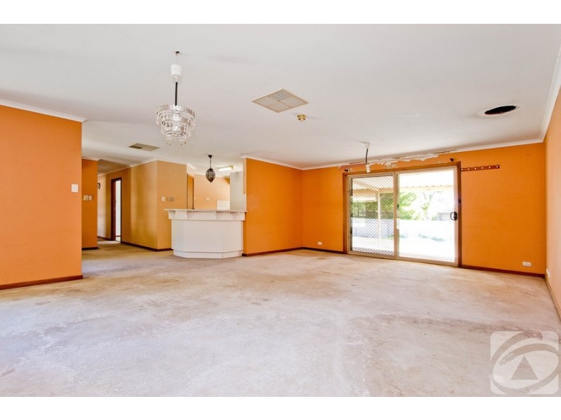 9 Lawrie Road, Lewiston SA 5501