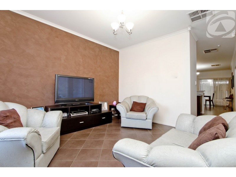 10 Grove Avenue, Elizabeth Park SA 5113