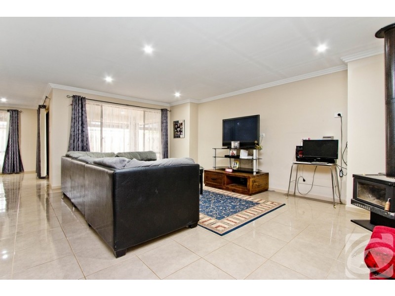 7 Chignell Circuit, Reid SA 5118