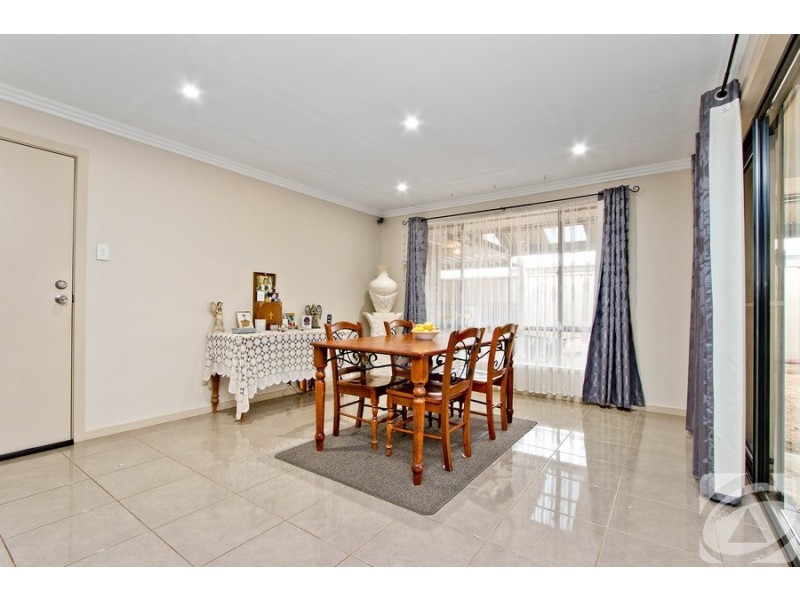 7 Chignell Circuit, Reid SA 5118