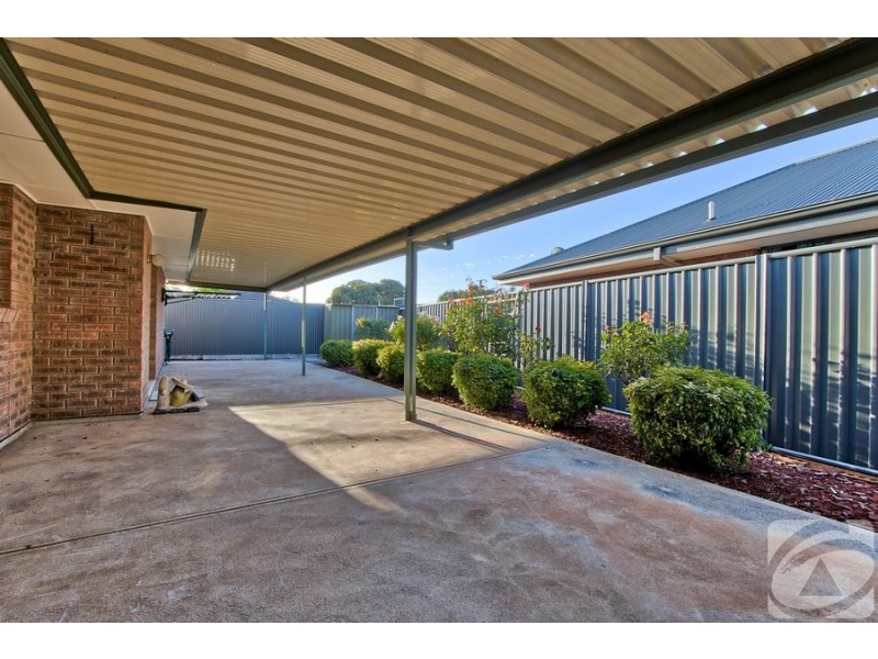 32 Hamra Drive, Smithfield SA 5114