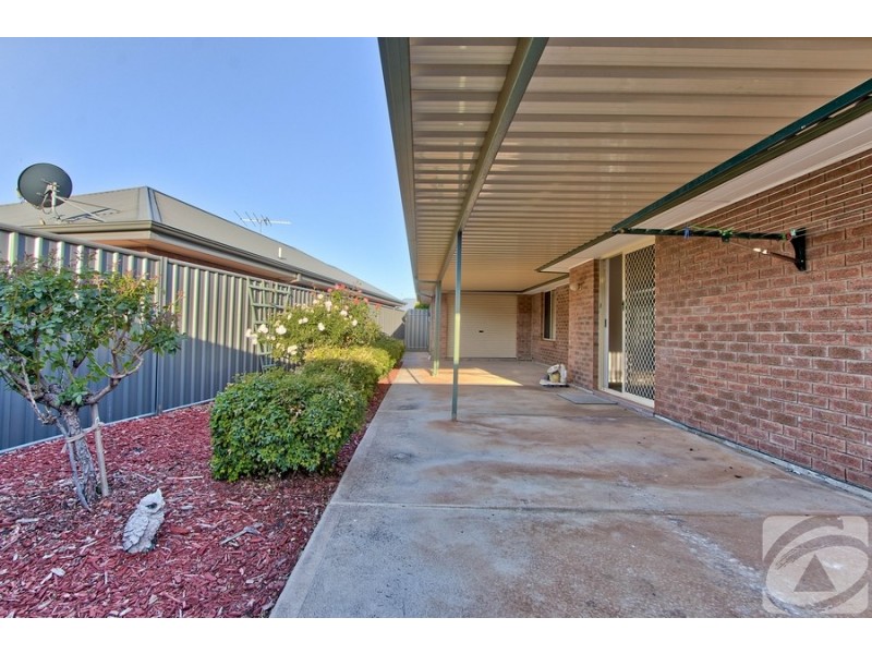 32 Hamra Drive, Smithfield SA 5114