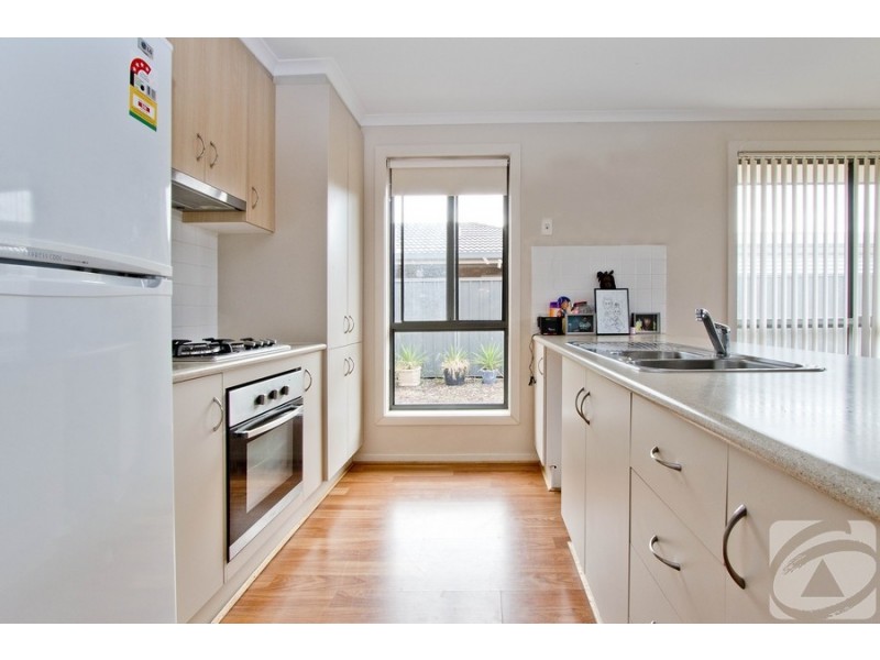 65 Riesling Crescent, Andrews Farm SA 5114