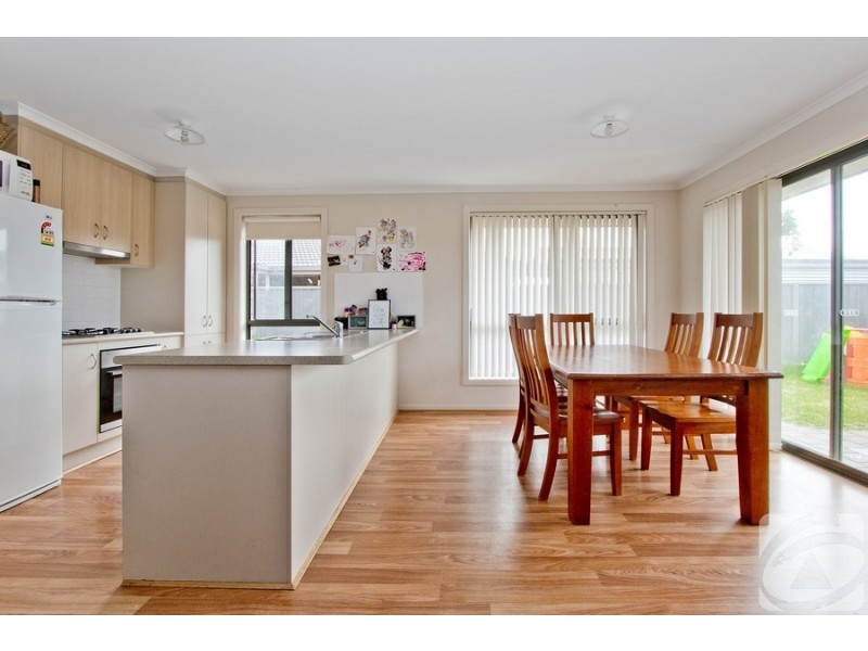 65 Riesling Crescent, Andrews Farm SA 5114