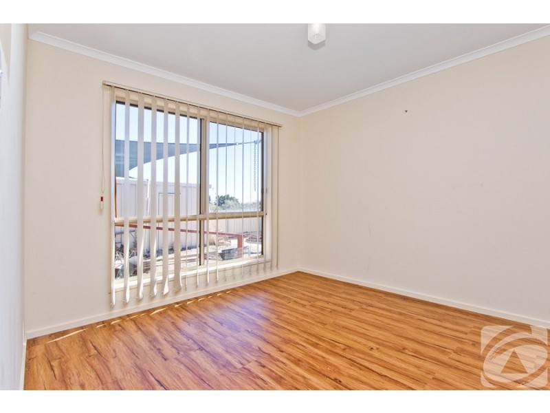 29 Kestrel  Crescent, Thompson Beach SA 5501