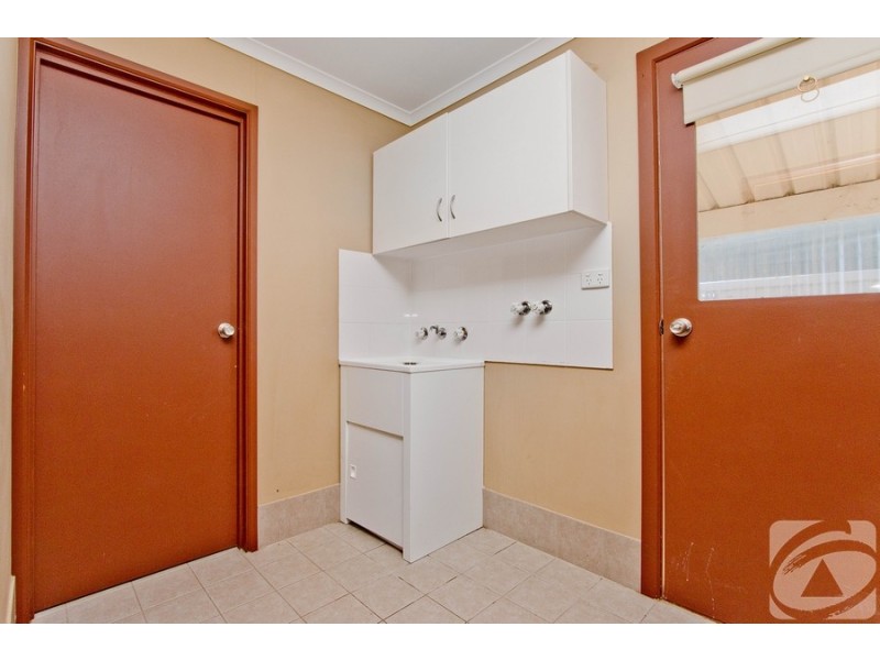 29 Kestrel  Crescent, Thompson Beach SA 5501