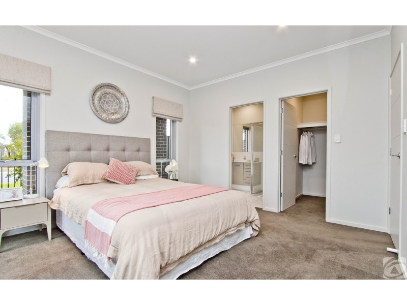 1 Sears Road, Evanston Gardens SA 5116