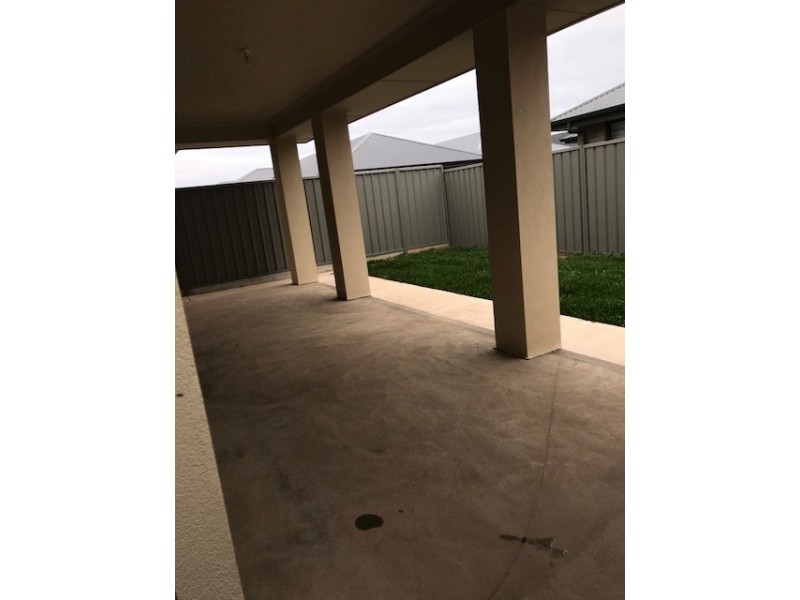 14 Castleton st (virginia Grove), Virginia SA 5120