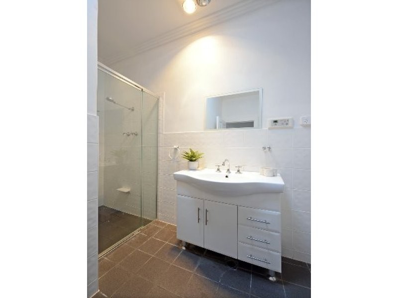 10 Guildford Ave, Prospect SA 5082