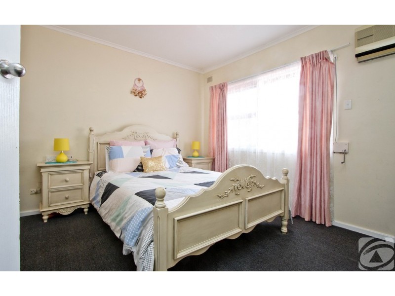 11 Wasley Street, Elizabeth Downs SA 5113