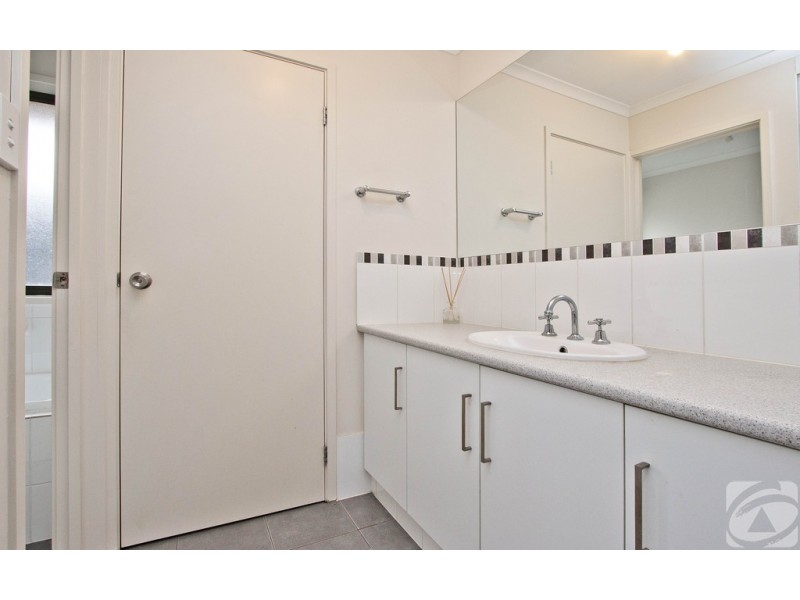 25A Jane Street, Smithfield SA 5114