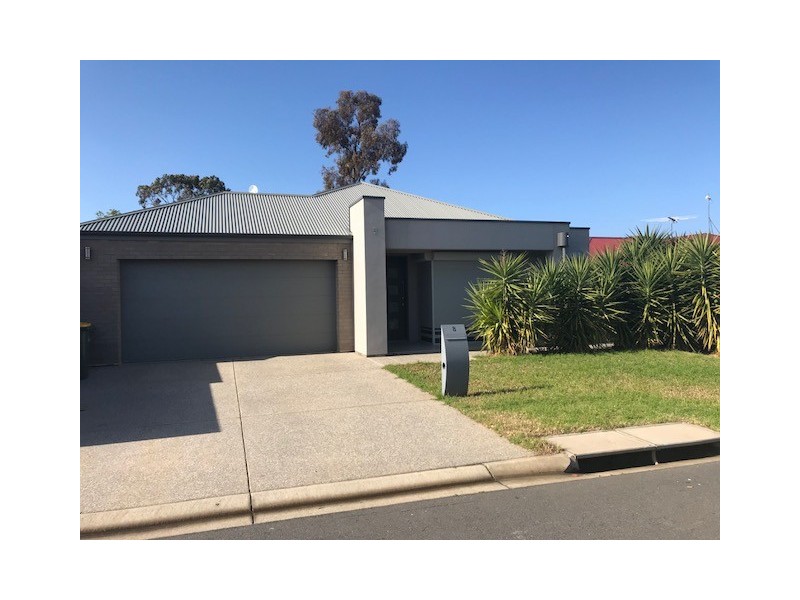 8 Harry Court, Munno Para West SA 5115