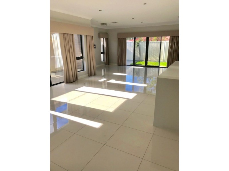 8 Harry Court, Munno Para West SA 5115