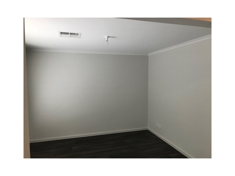 13D Margaret st, Evanston SA 5116