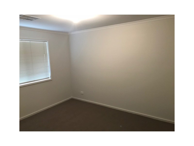 13D Margaret st, Evanston SA 5116