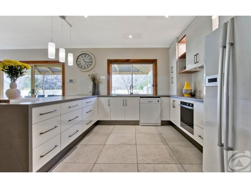 8 Lange Road, Gawler Belt SA 5118