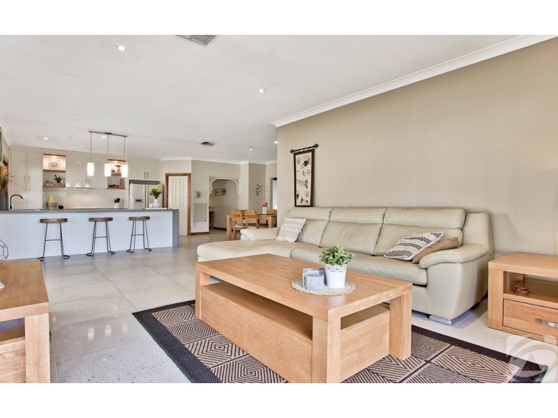 8 Lange Road, Gawler Belt SA 5118