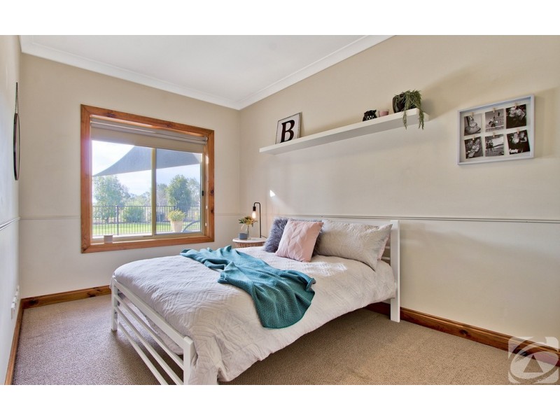 8 Lange Road, Gawler Belt SA 5118