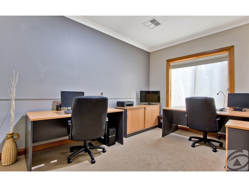 8 Lange Road, Gawler Belt SA 5118