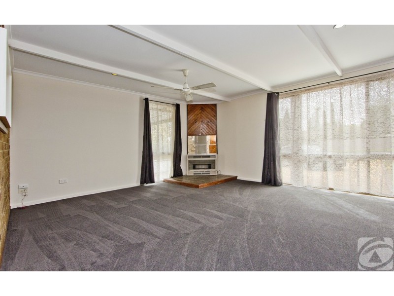 114 Alawoona Rd, Munno Para SA 5115