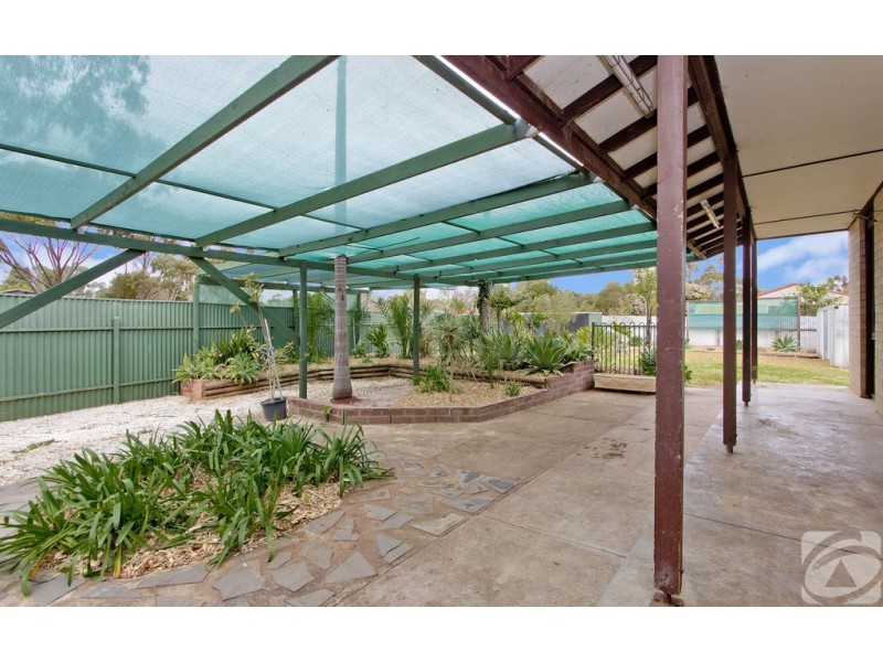 114 Alawoona Rd, Munno Para SA 5115