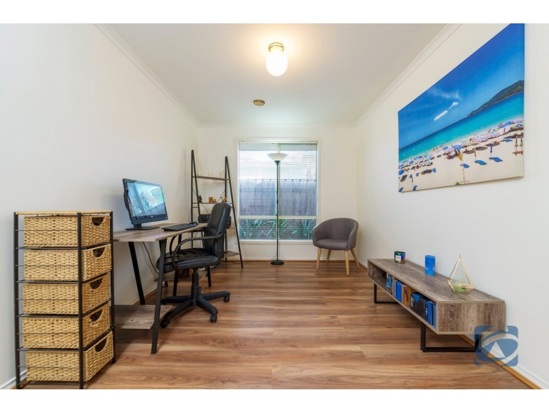 17 Angas Avenue, Evanston Park SA 5116