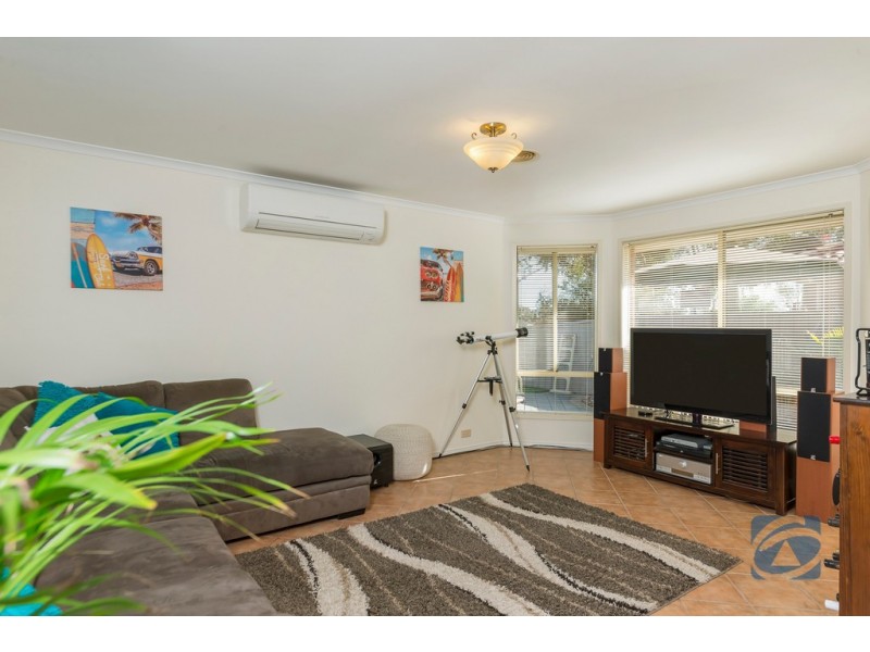 17 Angas Avenue, Evanston Park SA 5116