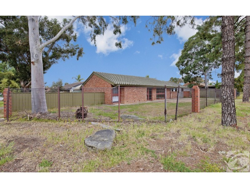 15 Tania Street, Paralowie SA 5108