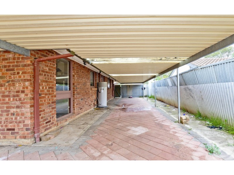 15 Tania Street, Paralowie SA 5108