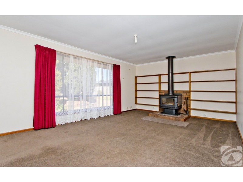 1 Angle Vale Road, Evanston Gardens SA 5116