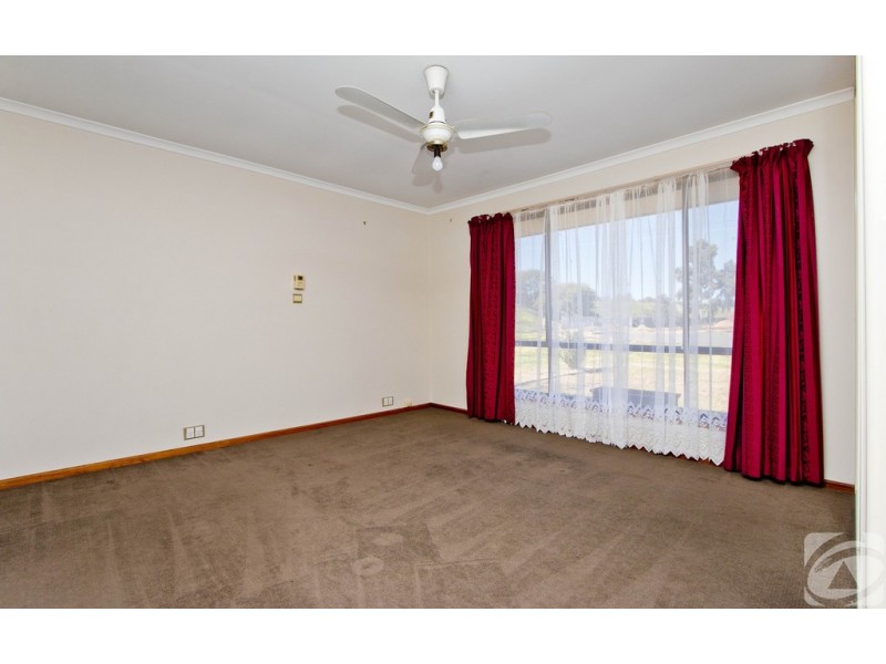 1 Angle Vale Road, Evanston Gardens SA 5116