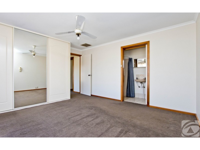 1 Angle Vale Road, Evanston Gardens SA 5116