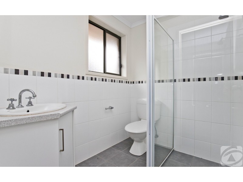 25 Jane Street, Smithfield SA 5114