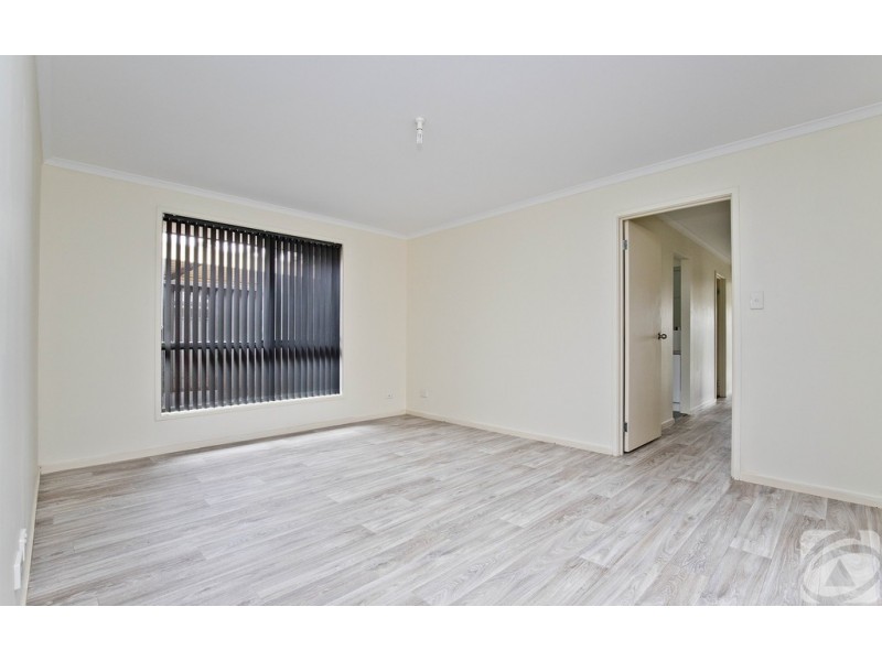 25 Jane Street, Smithfield SA 5114