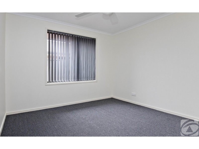 25 Jane Street, Smithfield SA 5114