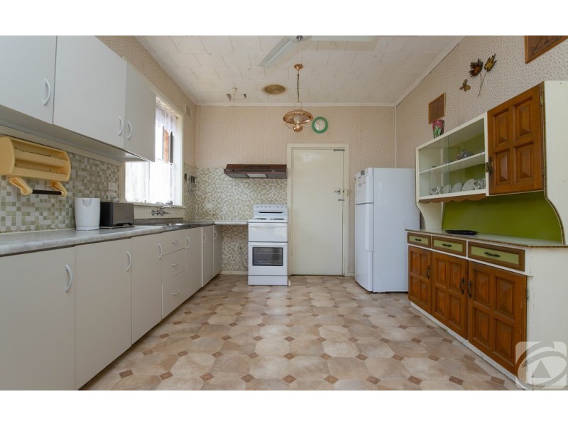 70 Hamblynn Road, Elizabeth Downs SA 5113