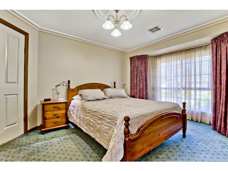 4 Stithians Drive, Gawler East SA 5118