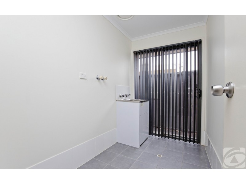 25A Jane St, Smithfield SA 5114