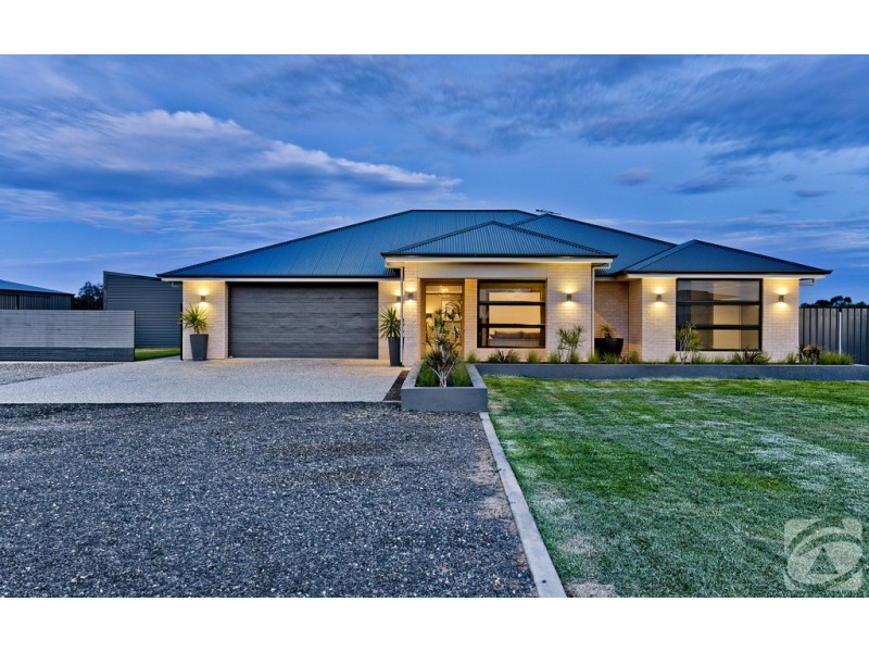 16 Milbourne Court, Lewiston SA 5501