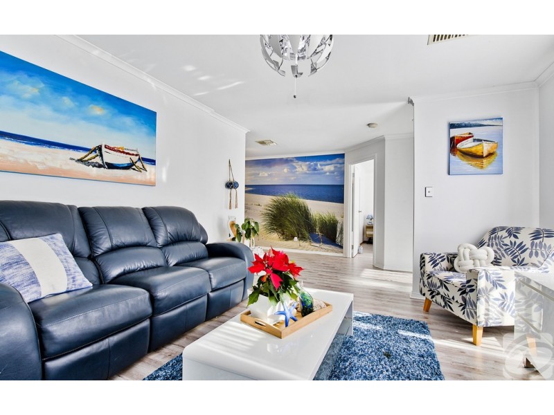 8 Skurray Court, Gawler West SA 5118