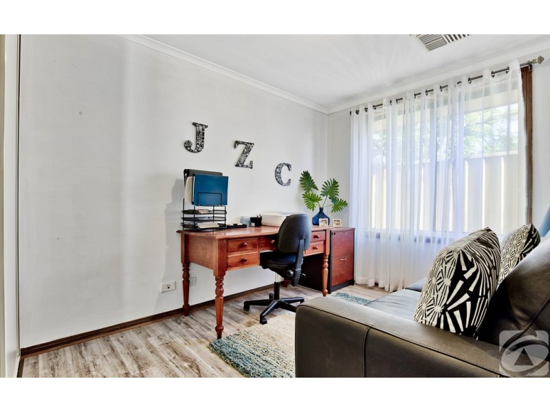 8 Skurray Court, Gawler West SA 5118