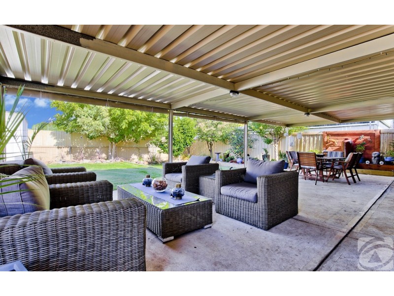 8 Skurray Court, Gawler West SA 5118