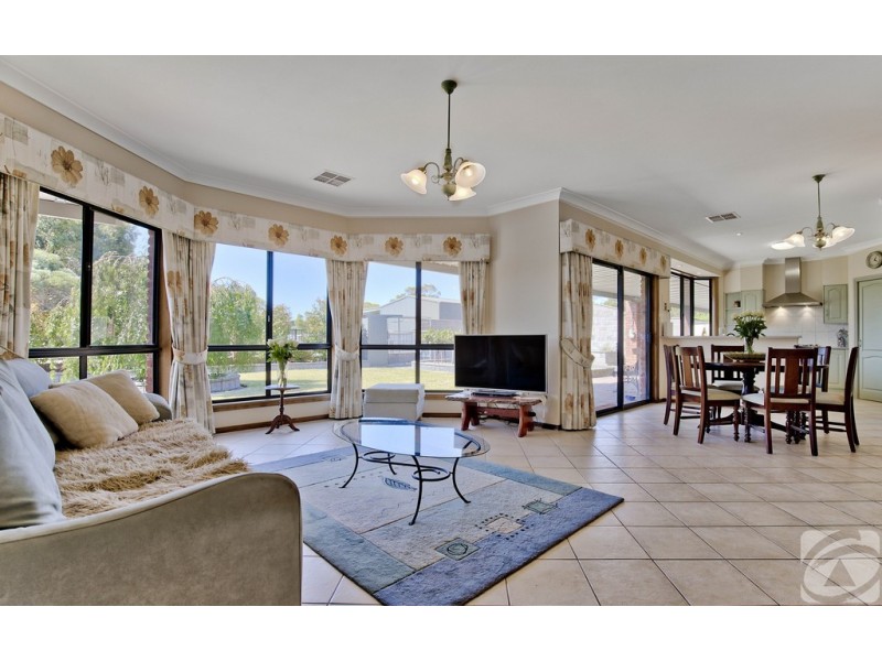 151 Blackwood Road via Cromer, Birdwood SA 5234