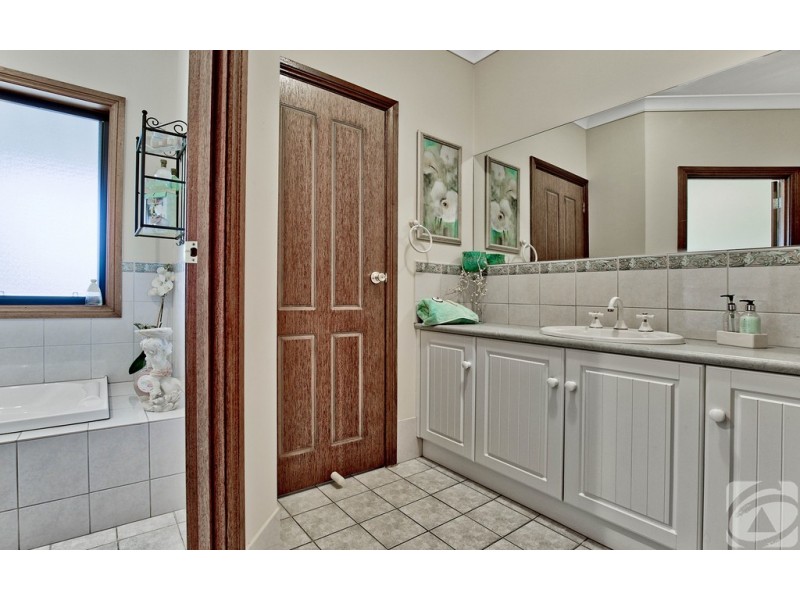 151 Blackwood Road via Cromer, Birdwood SA 5234