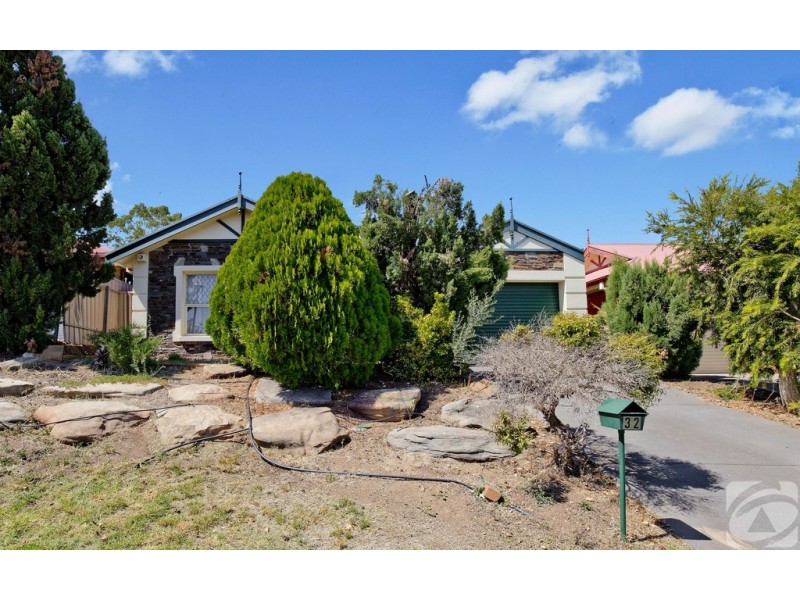 32 Cambridge Terrace, Hillbank SA 5112