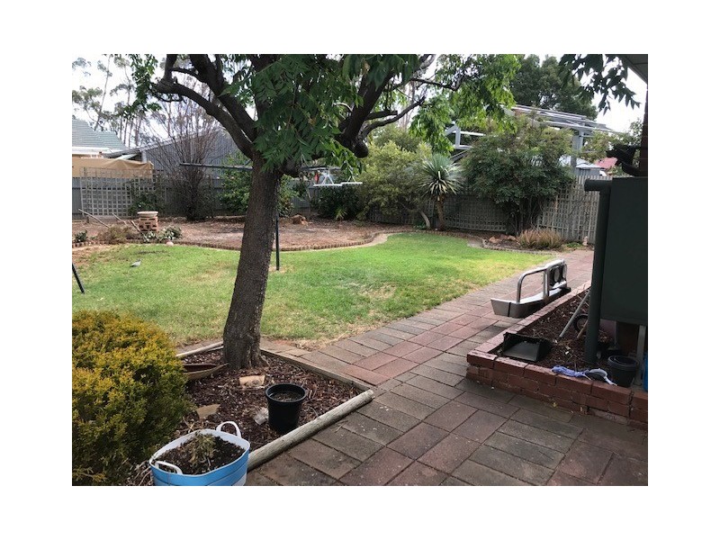 22 Chaddenwick Road, Elizabeth Vale SA 5112