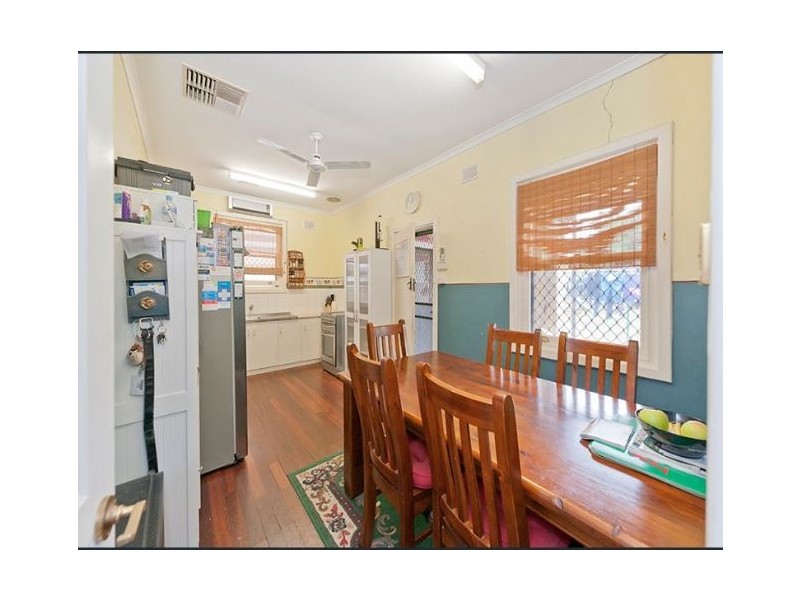 9 Marnhull St, Elizabeth Grove SA 5112