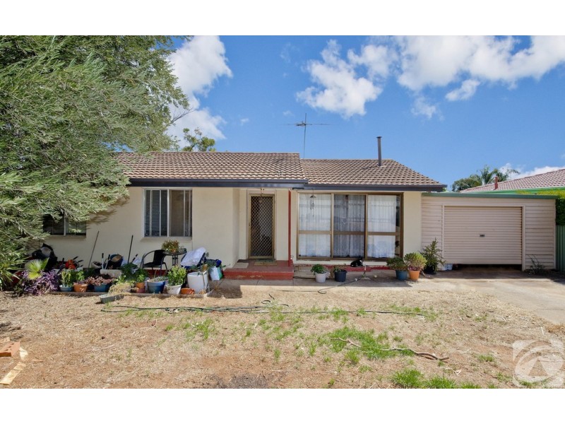 15 Woodlands Road, Elizabeth Downs SA 5113