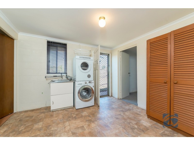 38 Acland Street, Blanchetown SA 5357